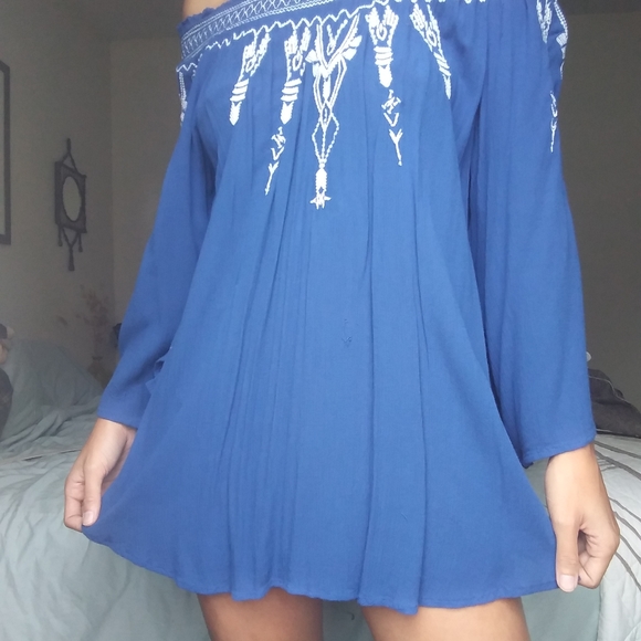 Terre bleue white embroidered top - Picture 2 of 3